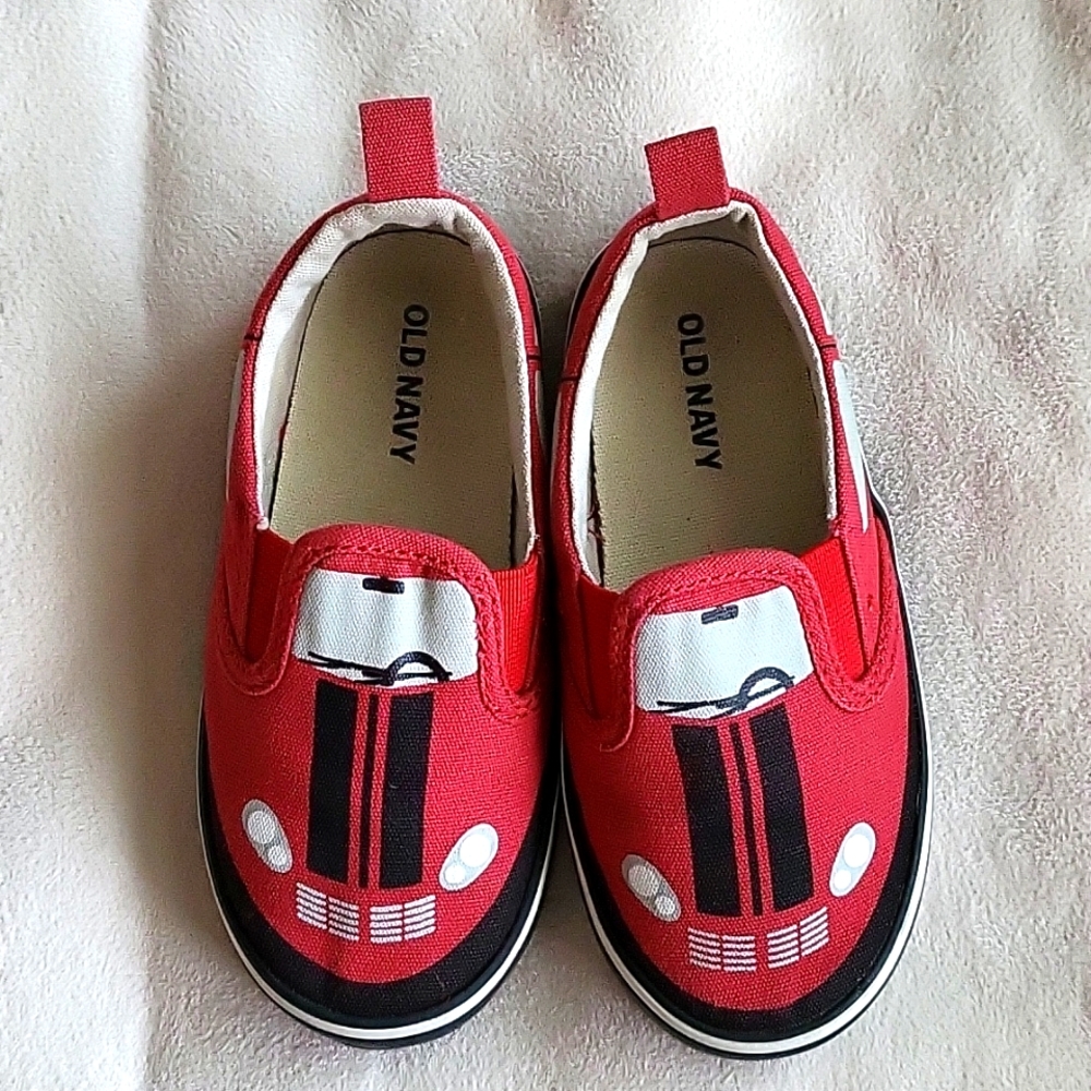 Old Navy toddler slip on shoes